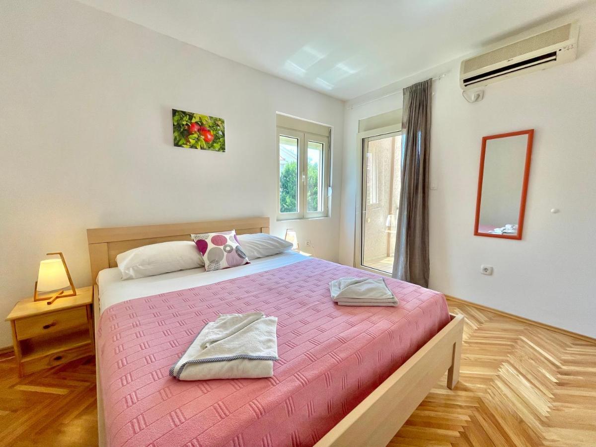 Garden House Budva Exterior photo