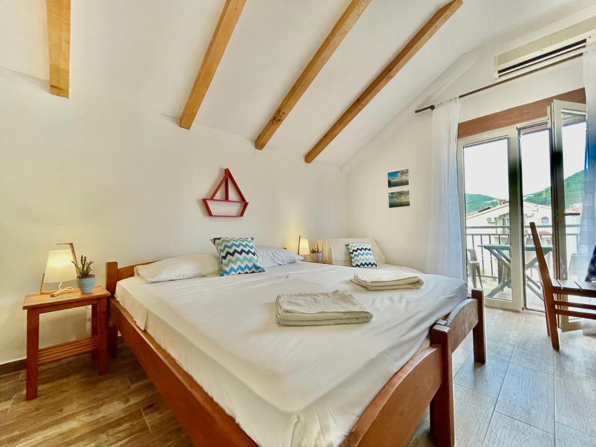 Garden House Budva Exterior photo