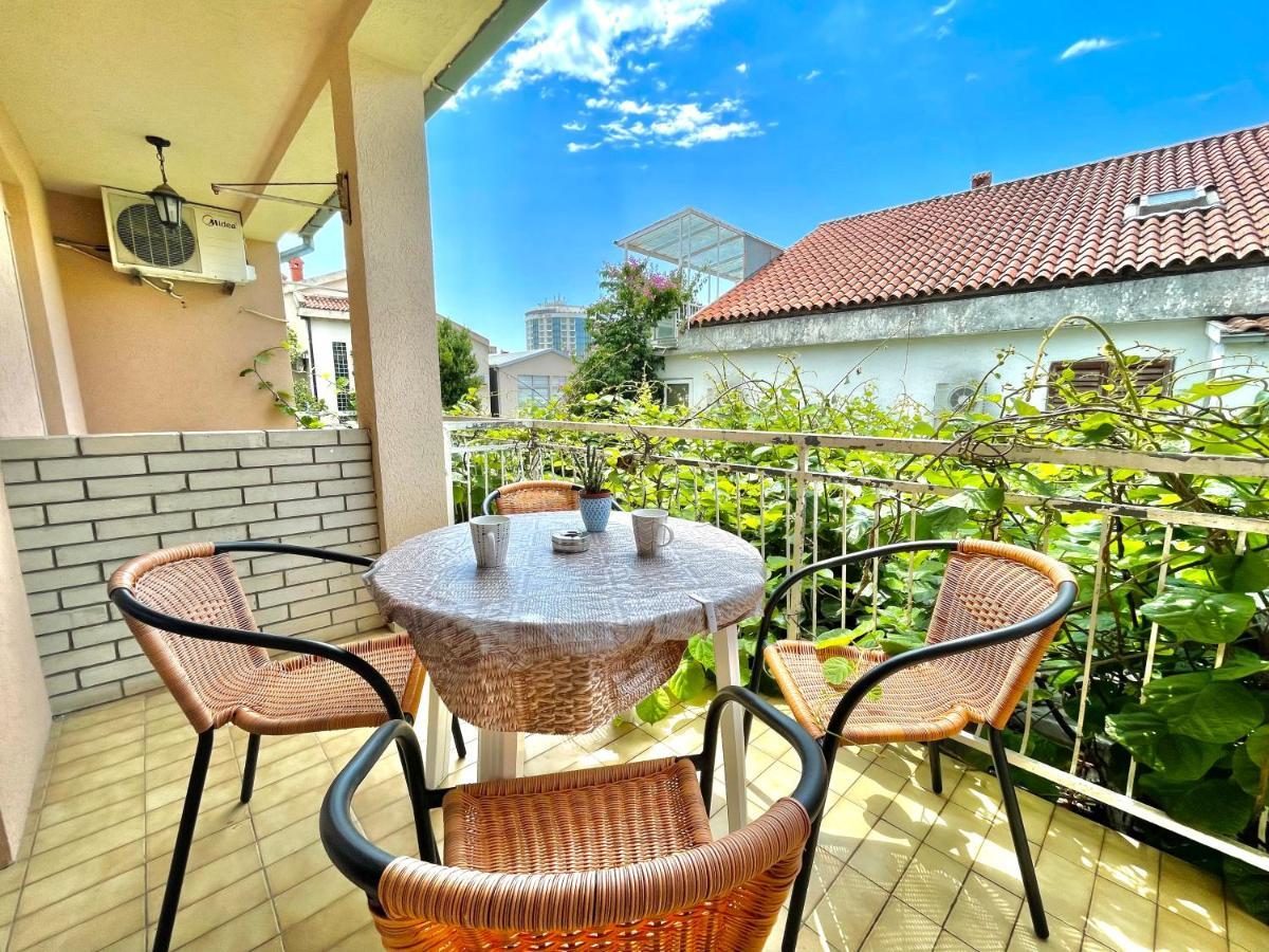 Garden House Budva Exterior photo
