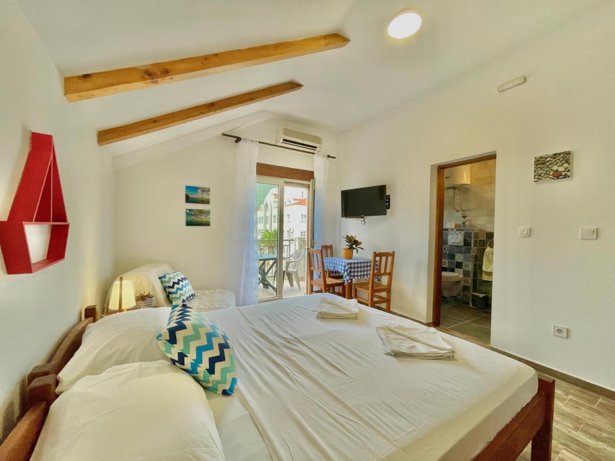 Garden House Budva Exterior photo