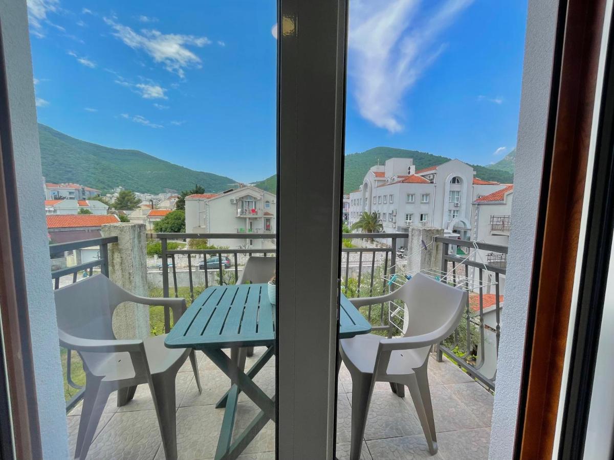Garden House Budva Exterior photo