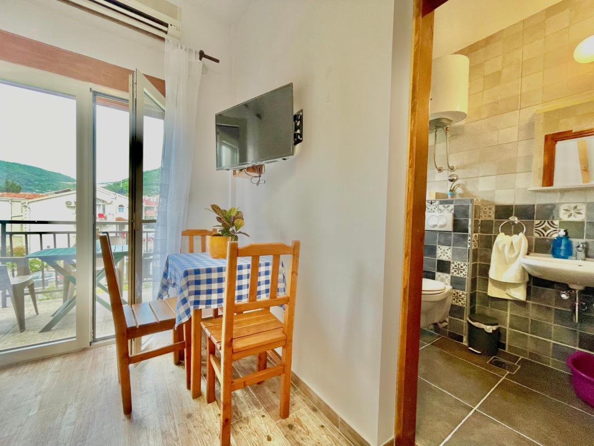 Garden House Budva Exterior photo